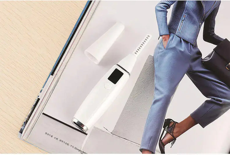 Mini Portable Electric Eyelash Curler Makeup Tool Frezze_Luxe