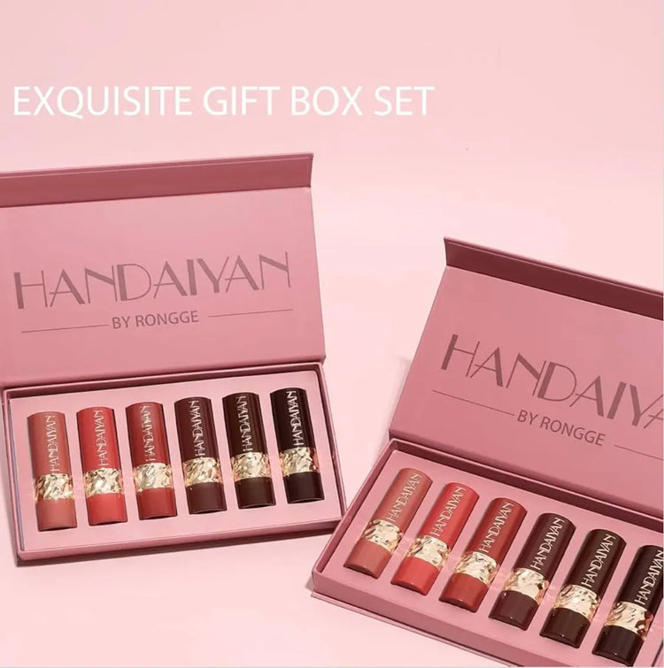 Natural Matte Lipstick Set in Easy Colors Frezze_Luxe