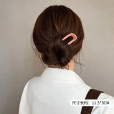 Fashionable Bun Hairpin for Summer Hairstyles Frezze_Luxe